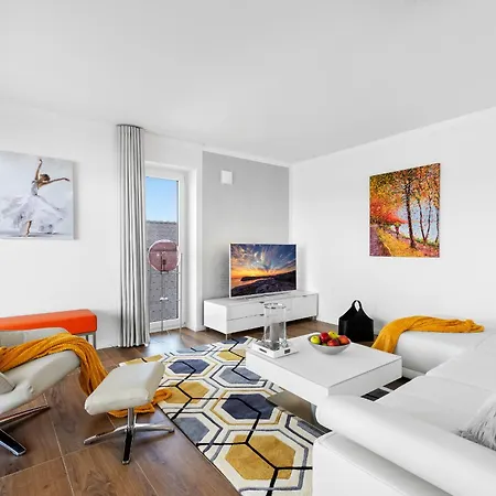 Brise- Direkt Am Wasser, Hafenblick, Fahrstuhl, Sauna, Ueberdachter Balkon Апартаменты Ольпениц