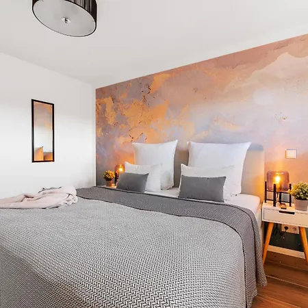 Brise- Direkt Am Wasser, Hafenblick, Fahrstuhl, Sauna, Ueberdachter Balkon * Ольпениц