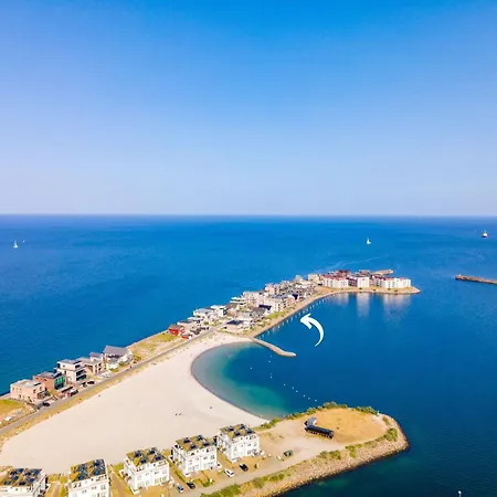 Brise- Direkt Am Wasser, Hafenblick, Fahrstuhl, Sauna, Ueberdachter Balkon Апартаменты *